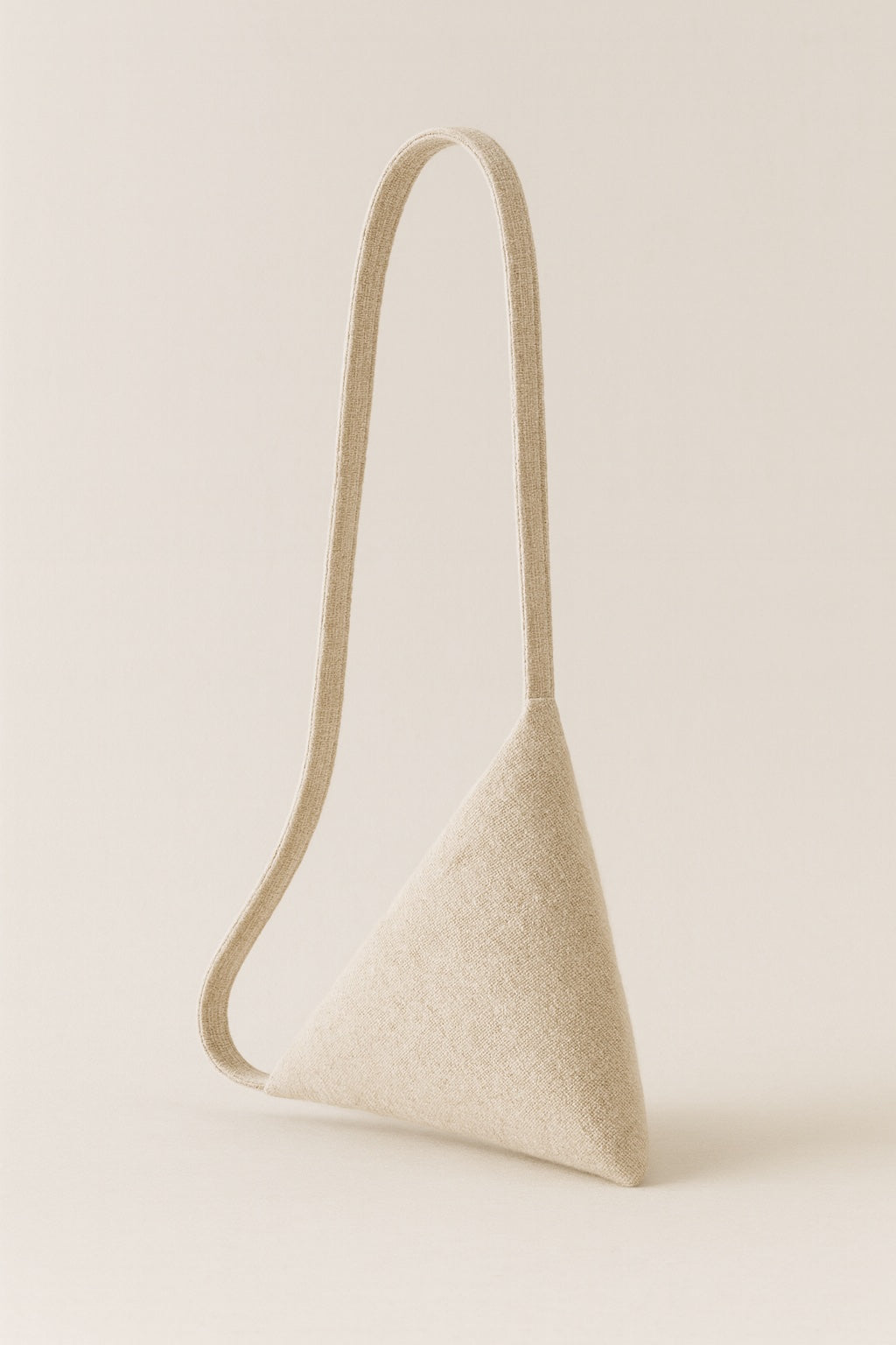 triangle linen bag